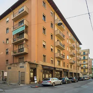 Gasthuis Biasanot Mini, Bologna